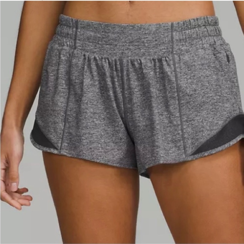 Lululemon Hotty Hot Heathered Gray Athletic Shorts Sz 6 Tall